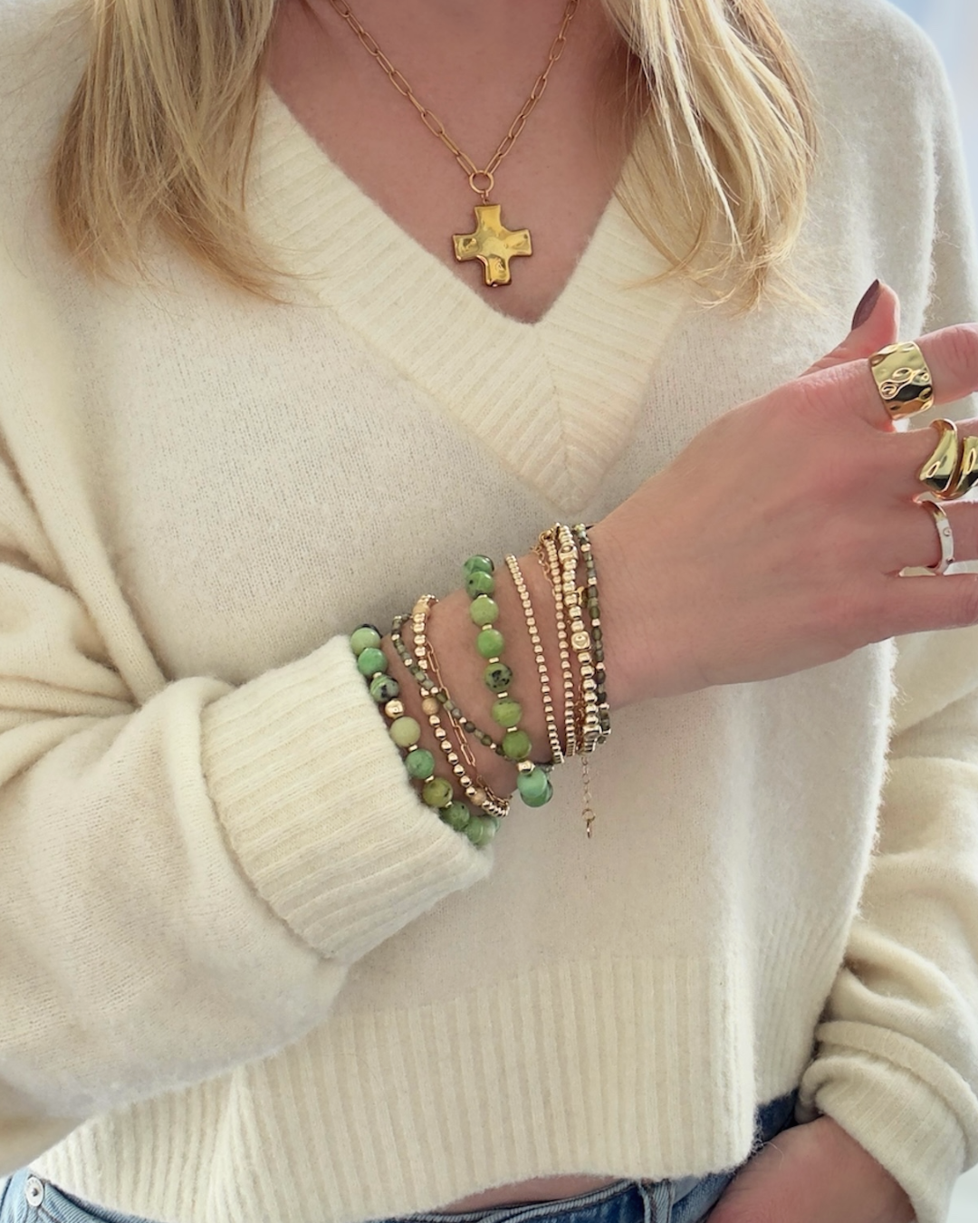 beaded bracelets on elastic cording