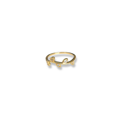 HAZEL leaf ring